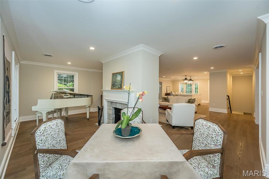 Summit Tr - Residential