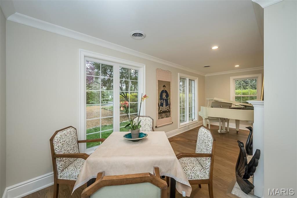 Summit Tr - Residential