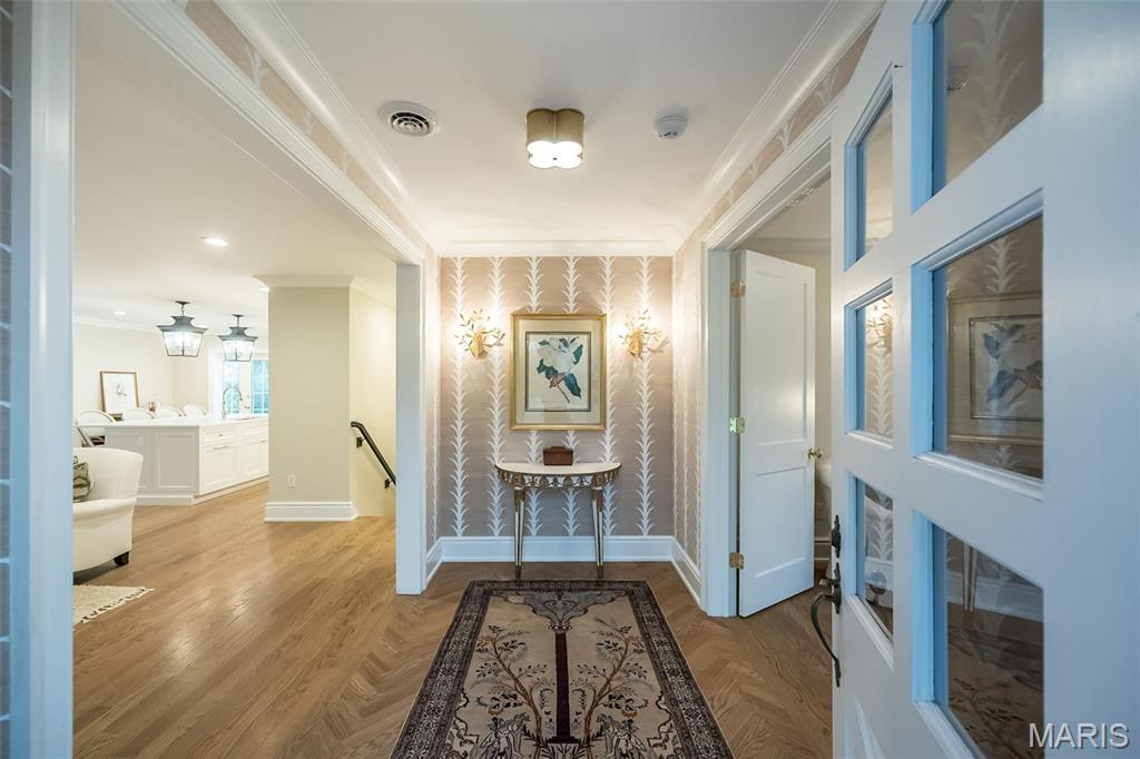 Summit Tr - Residential