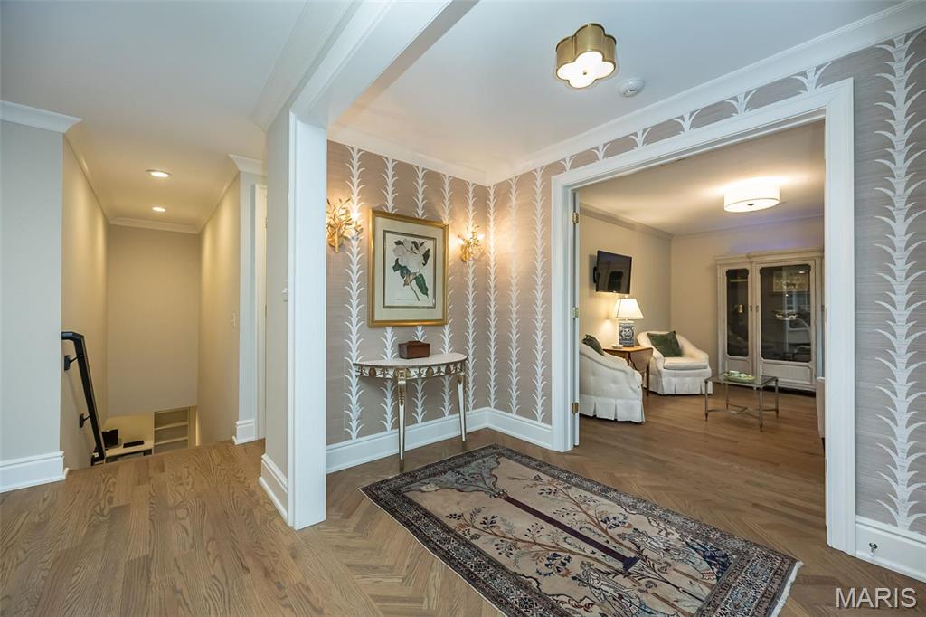 Summit Tr - Residential