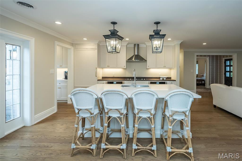 Summit Tr - Residential