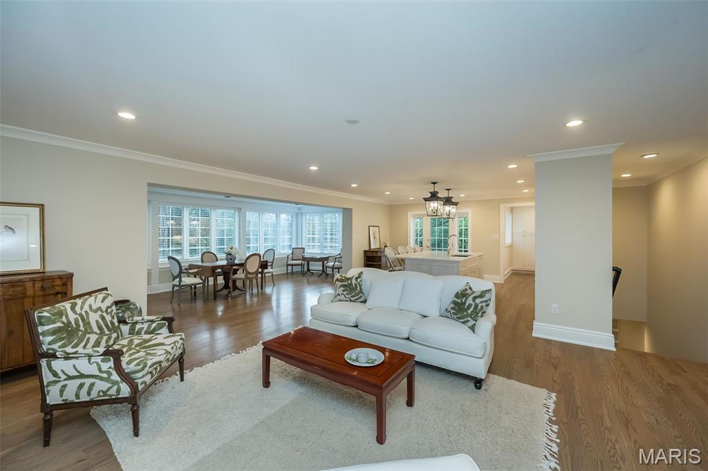 Summit Tr - Residential