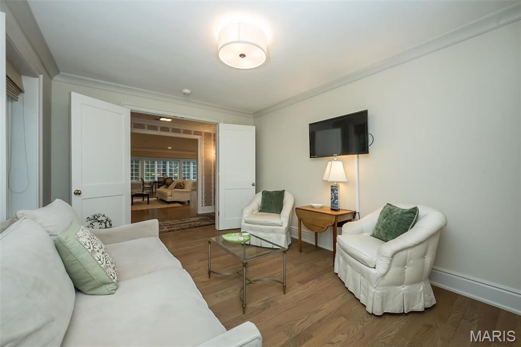 Summit Tr - Residential