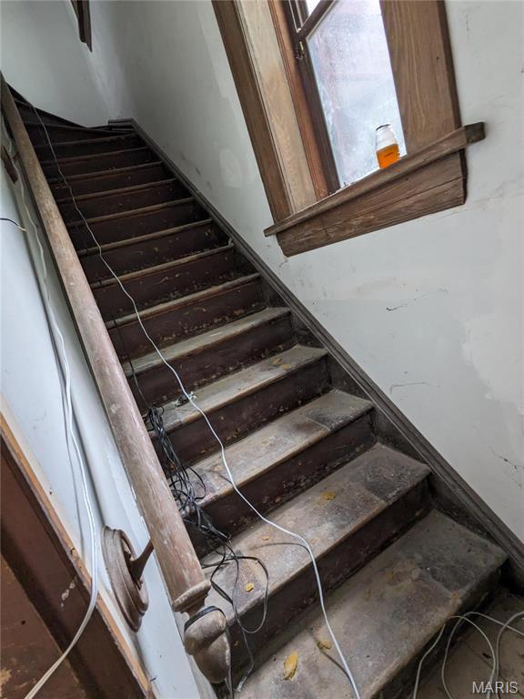 St Louis Commons Add - Commercial Sale