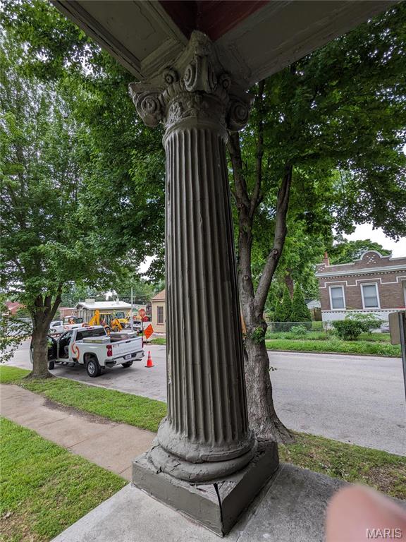 St Louis Commons Add - Commercial Sale