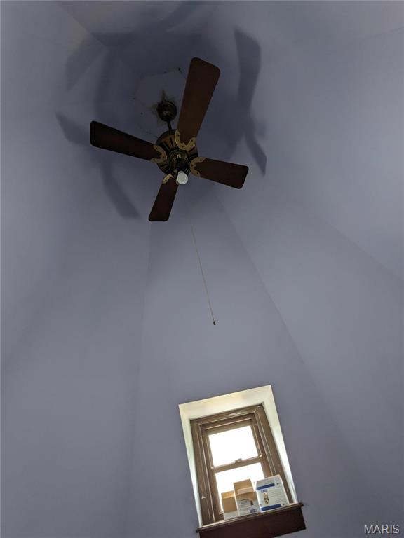 St Louis Commons Add - Commercial Sale