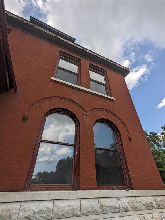 St Louis Commons Add - Commercial Sale