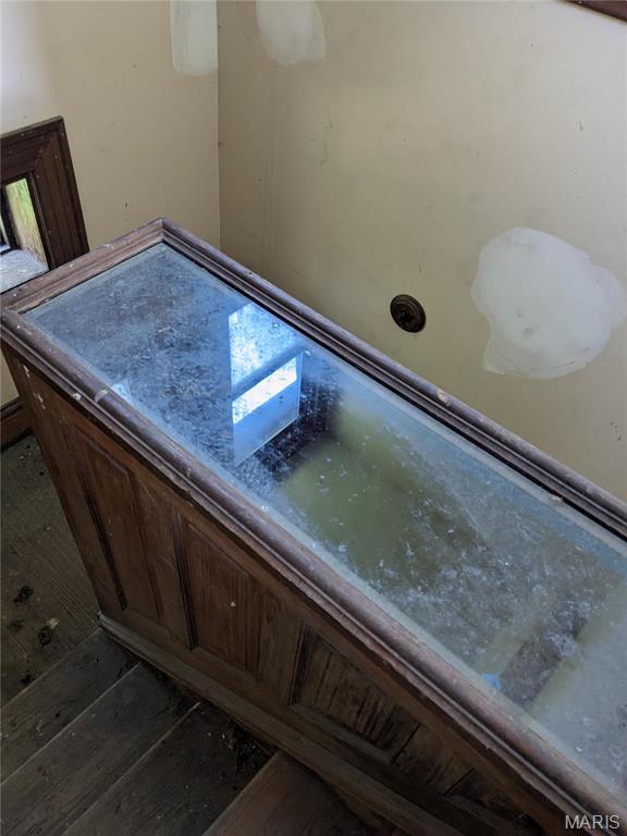 St Louis Commons Add - Commercial Sale