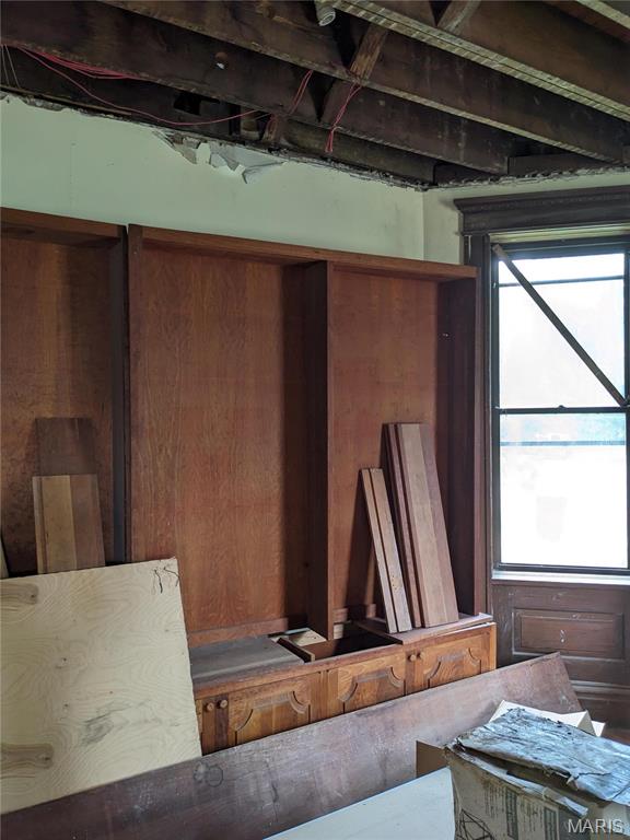 St Louis Commons Add - Commercial Sale