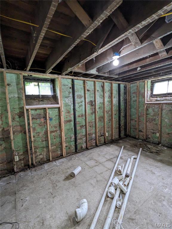 St Louis Commons Add - Commercial Sale