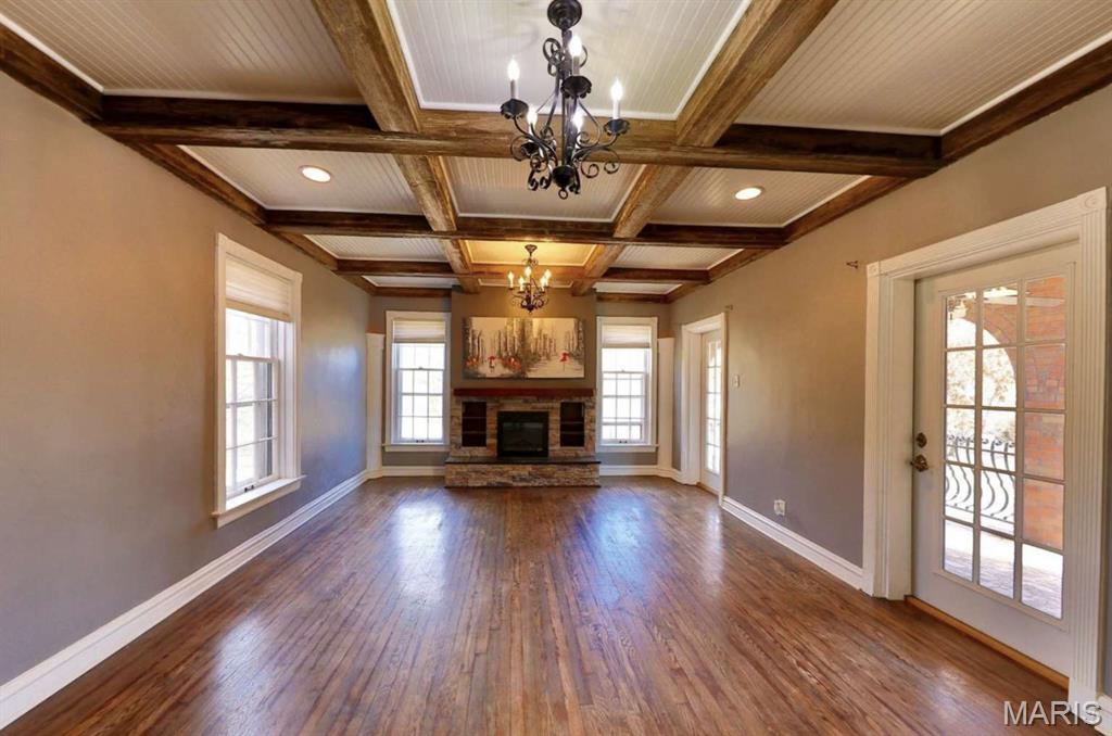 Pasadena Hills - Residential