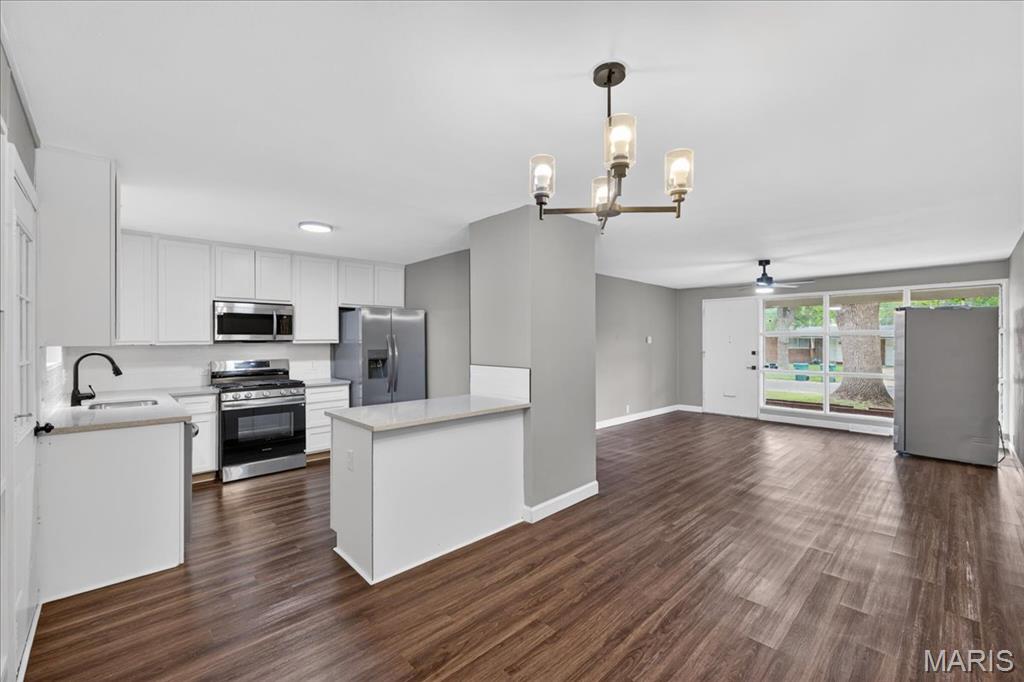 Hathaway Manor 4 - Residential