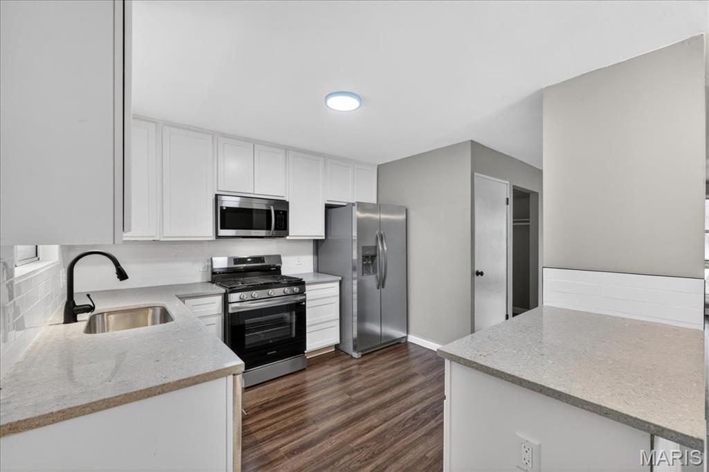 Hathaway Manor 4 - Residential