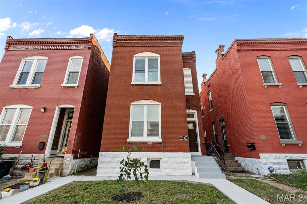 3106 Magnolia Avenue