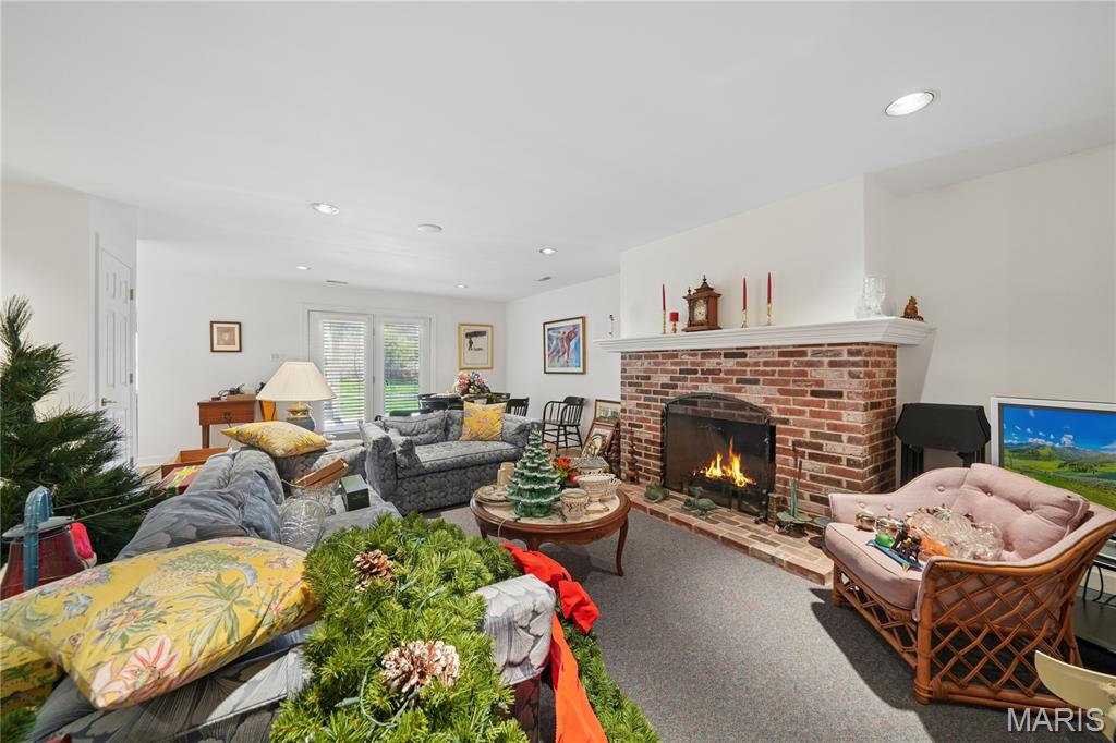 Pembrooke Court - Residential