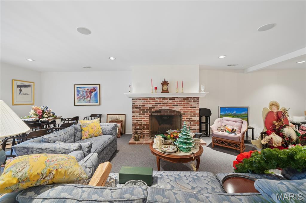 Pembrooke Court - Residential