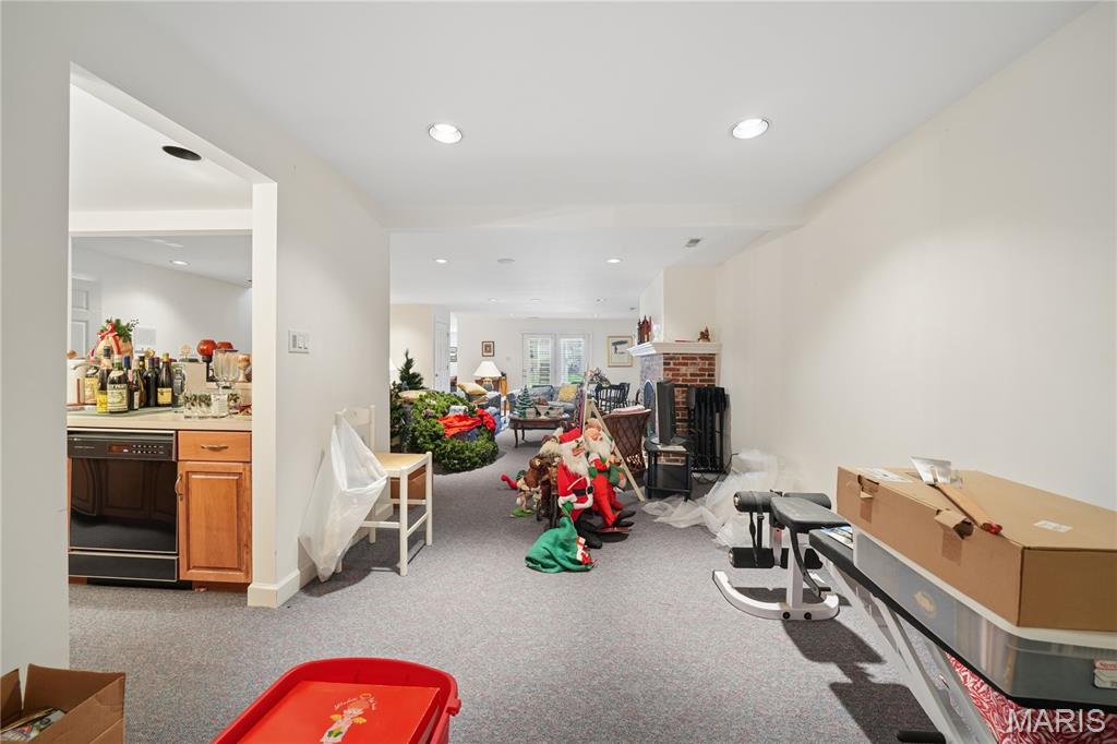 Pembrooke Court - Residential