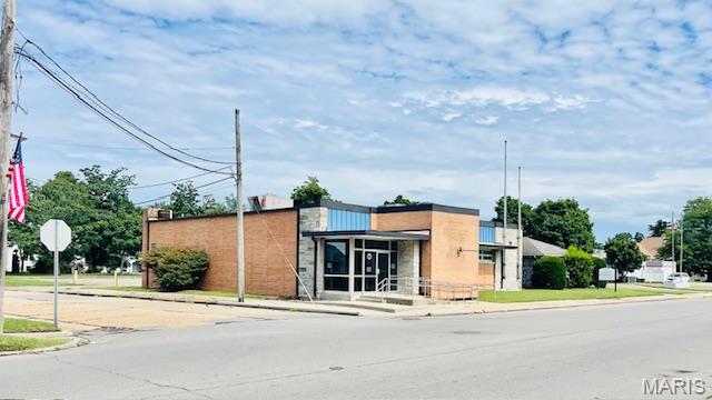City/Sikeston - Commercial Sale