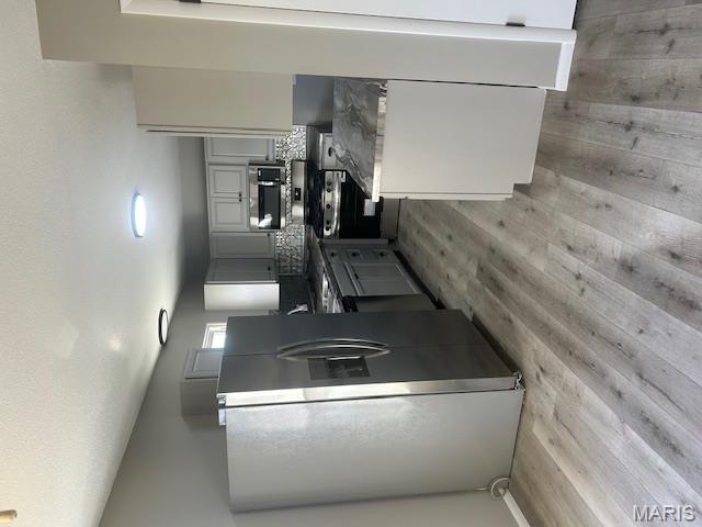 262 Meadowbrook Drive