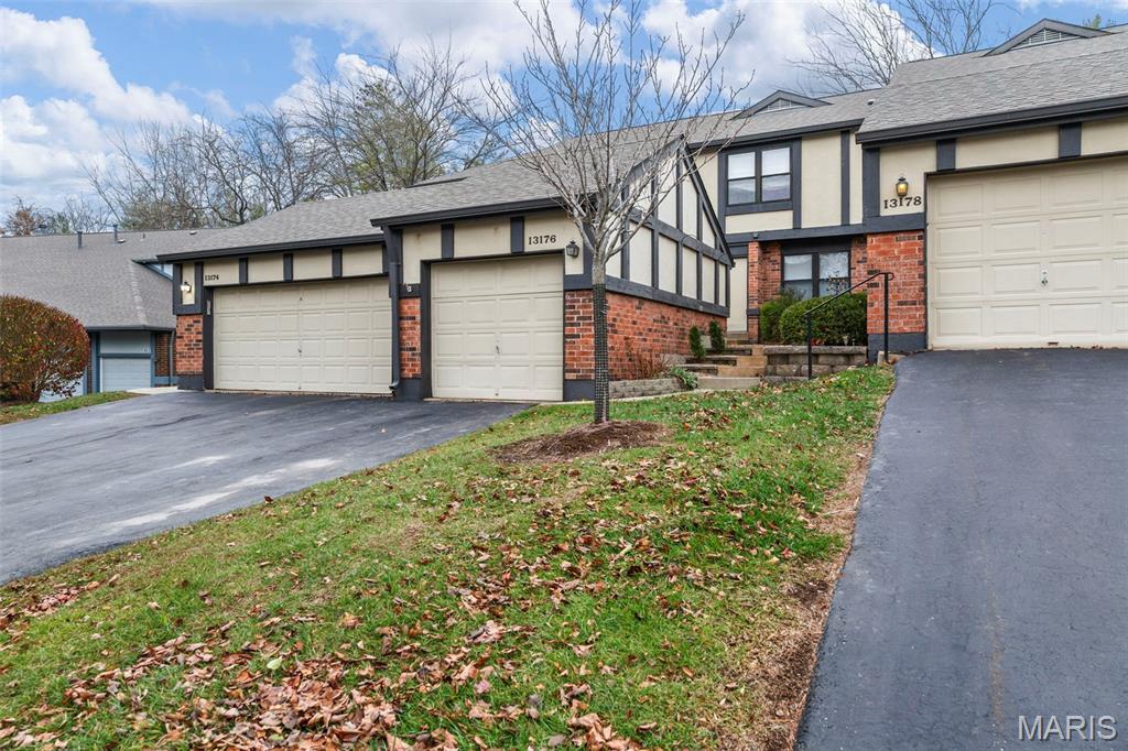 13176 Royal Pines Drive