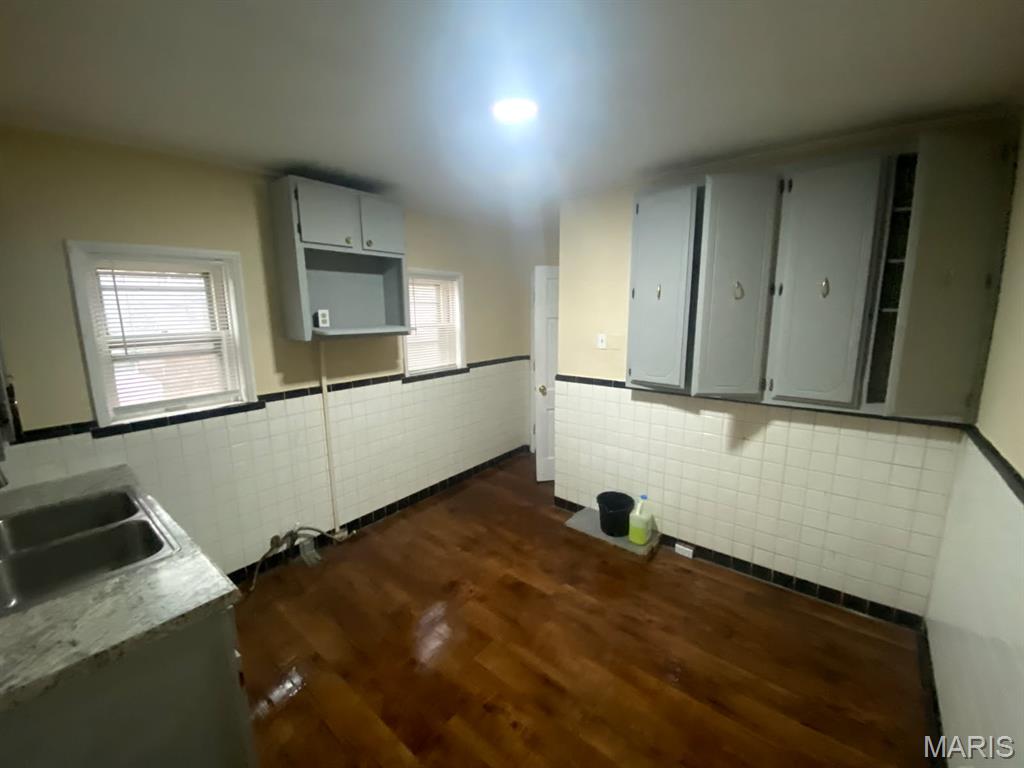 Olive Street Terrace - Residential Lease