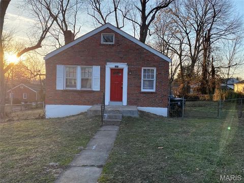 1201 Backer Street University City MO 63130