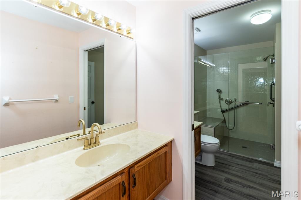 Ridgeview Place Condo - Residential