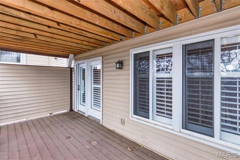 Tiny photo for 39 Ridgeview Circle Court, Ballwin, MO 63021 (MLS # 26015067)