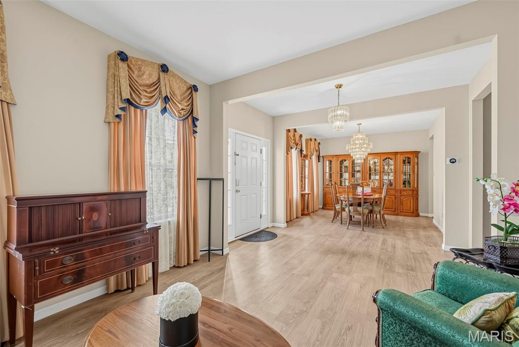 5517 Regency Woods Manor