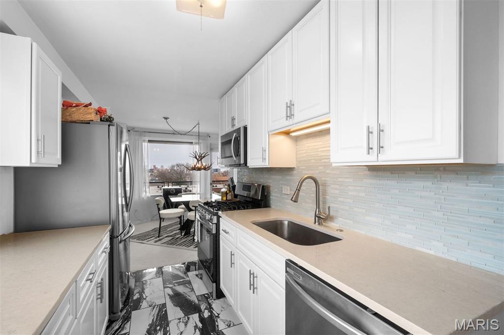 Executive House Condo - Residential