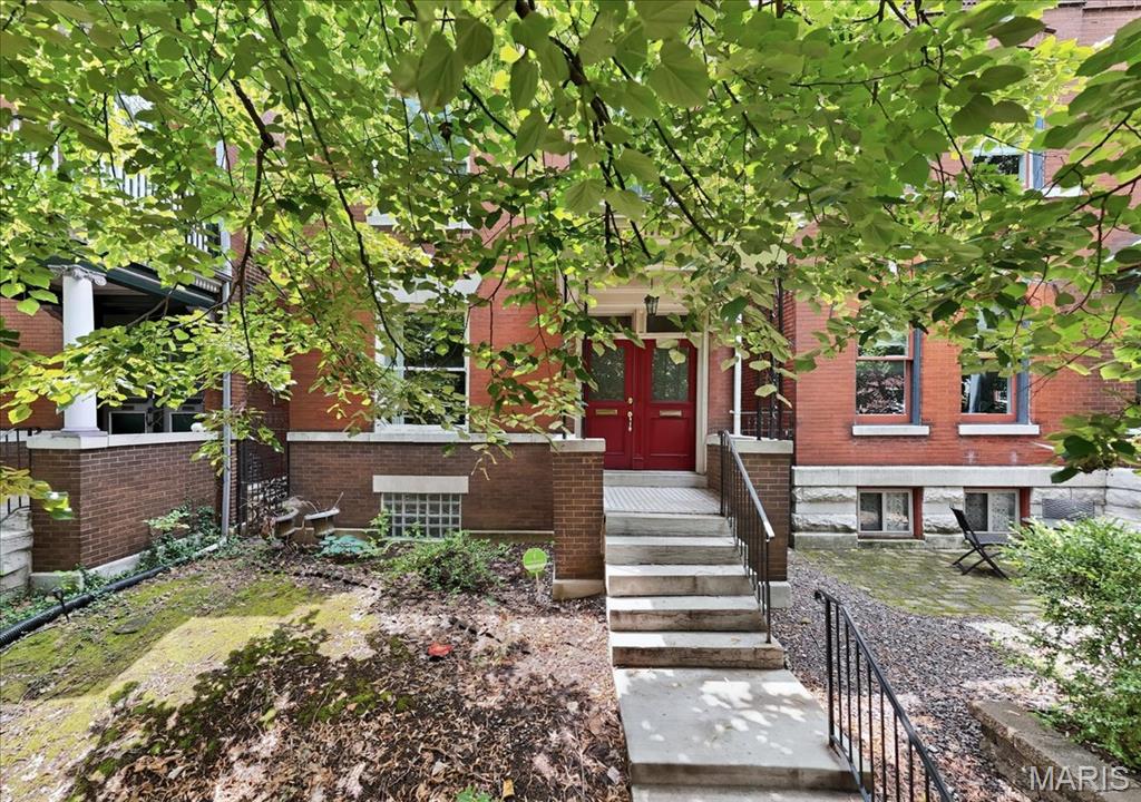 St Louis, Missouri 63139, United States, 3 Bedrooms Bedrooms, ,3 BathroomsBathrooms,Residential,Active,177746