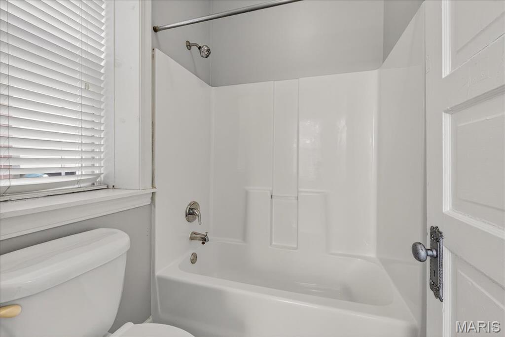 St Louis, Missouri 63139, United States, 3 Bedrooms Bedrooms, ,3 BathroomsBathrooms,Residential,Active,177746