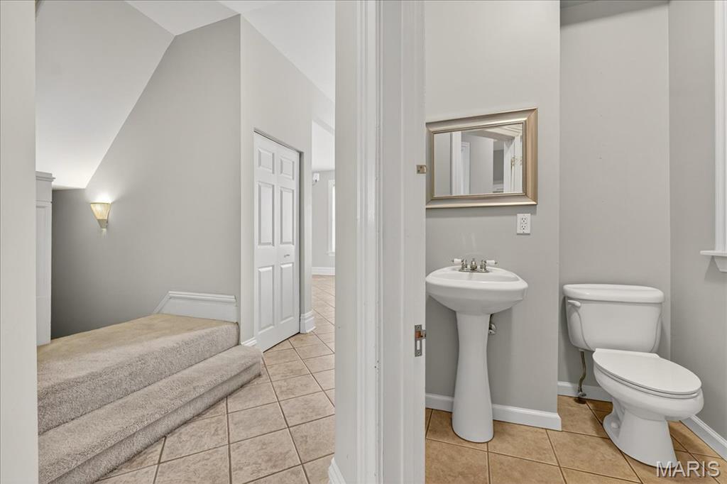 St Louis, Missouri 63139, United States, 3 Bedrooms Bedrooms, ,3 BathroomsBathrooms,Residential,Active,177746