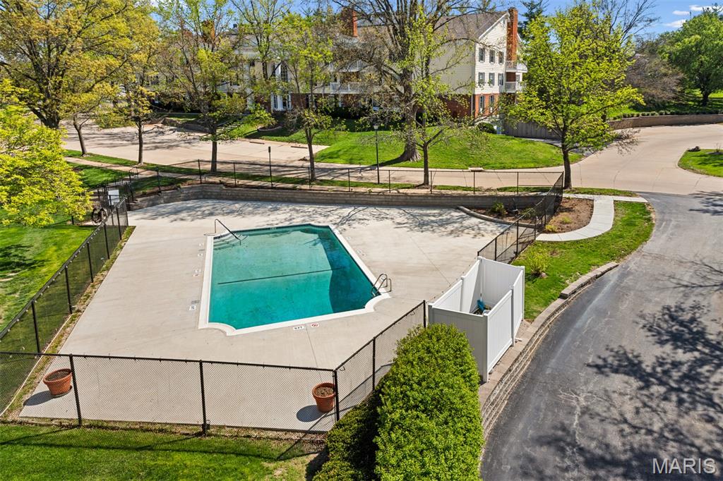 Gardens Of Broadmoor Condo 4 - Residential