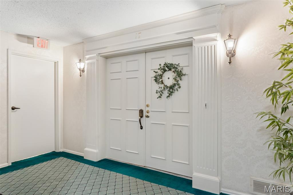 Gardens Of Broadmoor Condo 4 - Residential