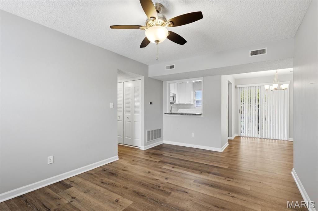 1630 Thrush Terrace 1630