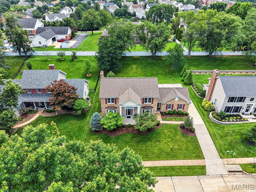 18126 Edgewood Circle