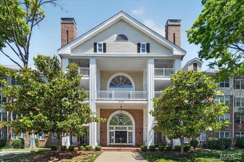 Photo of 970 N Spoede Road #26, St Louis, MO 63146 (MLS # 26036206)
