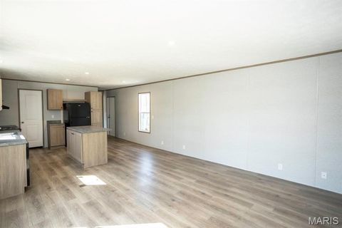 Tiny photo for 18356 Lassiter Lane, Waynesville, MO 65583 (MLS # 26019104)