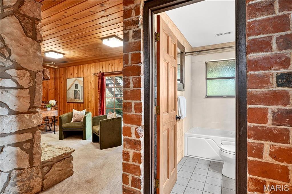 Wildwood, Missouri 63038, United States, 3 Bedrooms Bedrooms, ,2 BathroomsBathrooms,Residential,Active,232054