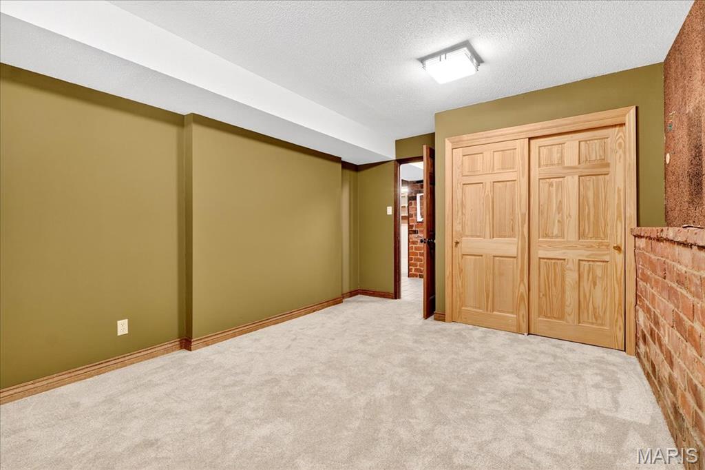 Wildwood, Missouri 63038, United States, 3 Bedrooms Bedrooms, ,2 BathroomsBathrooms,Residential,Active,232054