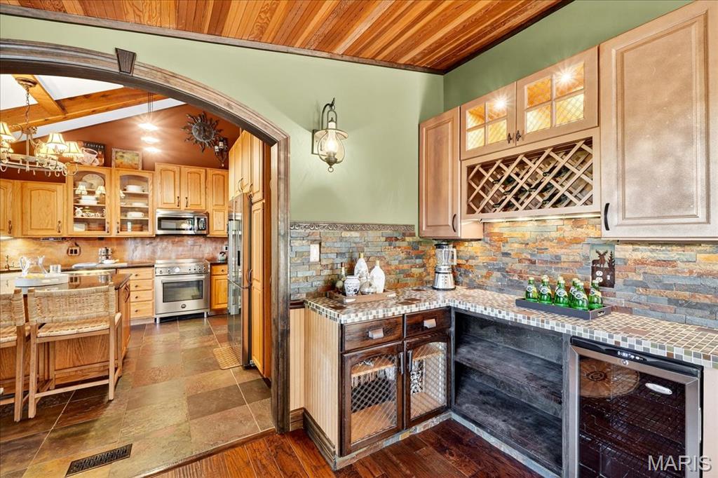 Wildwood, Missouri 63038, United States, 3 Bedrooms Bedrooms, ,2 BathroomsBathrooms,Residential,Active,232054