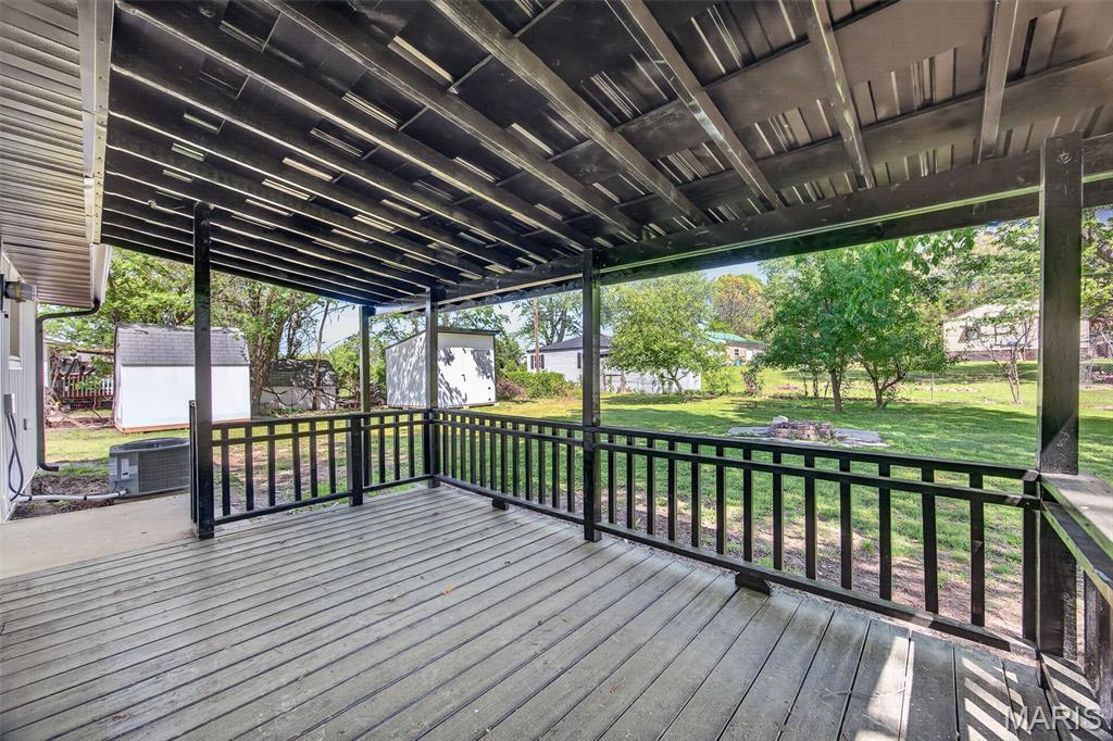 LEB ACREAGE - Residential