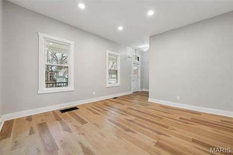 Tiny photo for 503 Atalanta Avenue, Webster Groves, MO 63119 (MLS # 25079595)