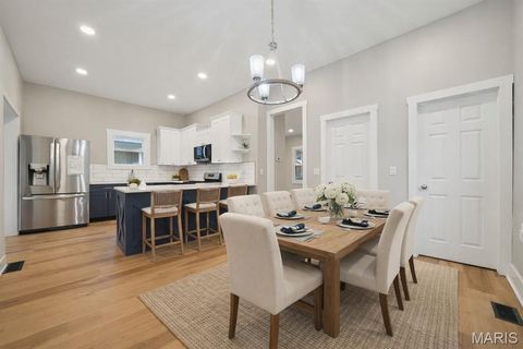 Tiny photo for 503 Atalanta Avenue, Webster Groves, MO 63119 (MLS # 25079595)