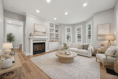 Tiny photo for 503 Atalanta Avenue, Webster Groves, MO 63119 (MLS # 25079595)