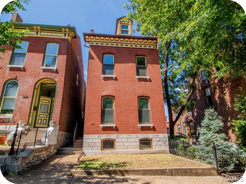 Tiny photo for 2315 S 12th Street, St Louis, MO 63104 (MLS # 26058903)