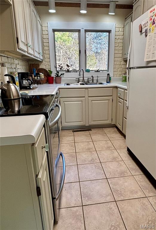 College Hills - Residential