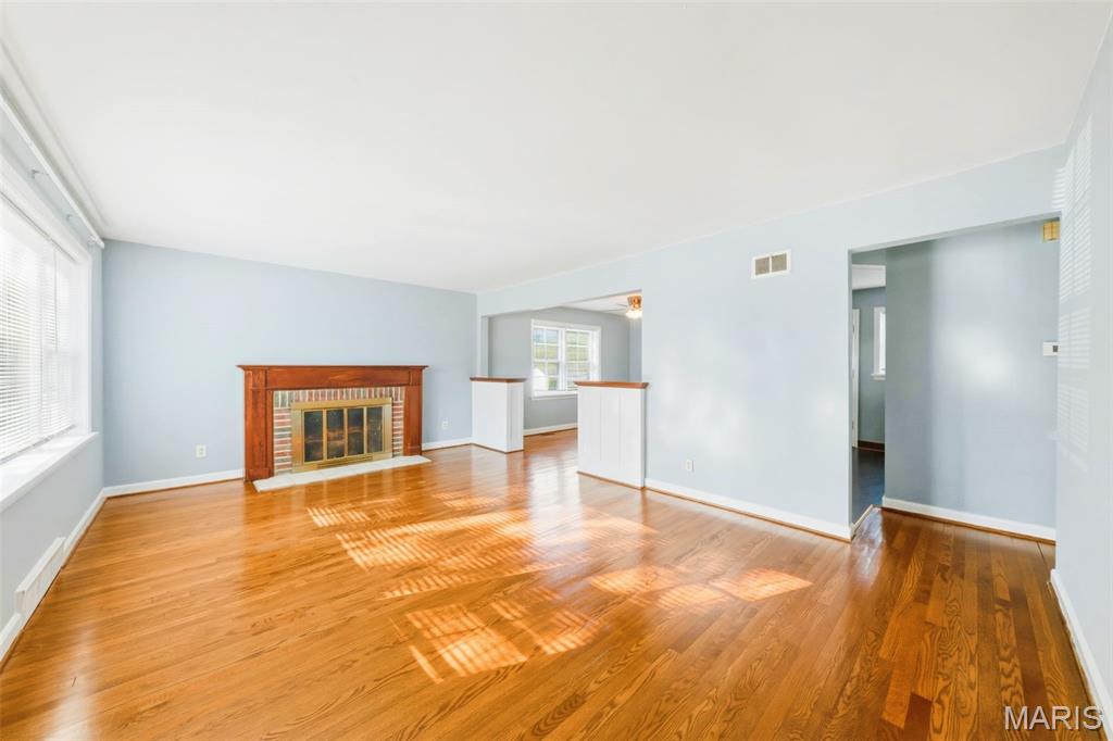 Country Club Add To Normandy Park - Residential