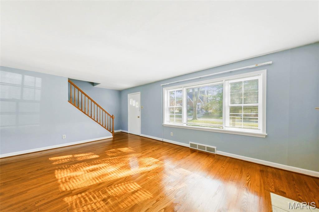Country Club Add To Normandy Park - Residential